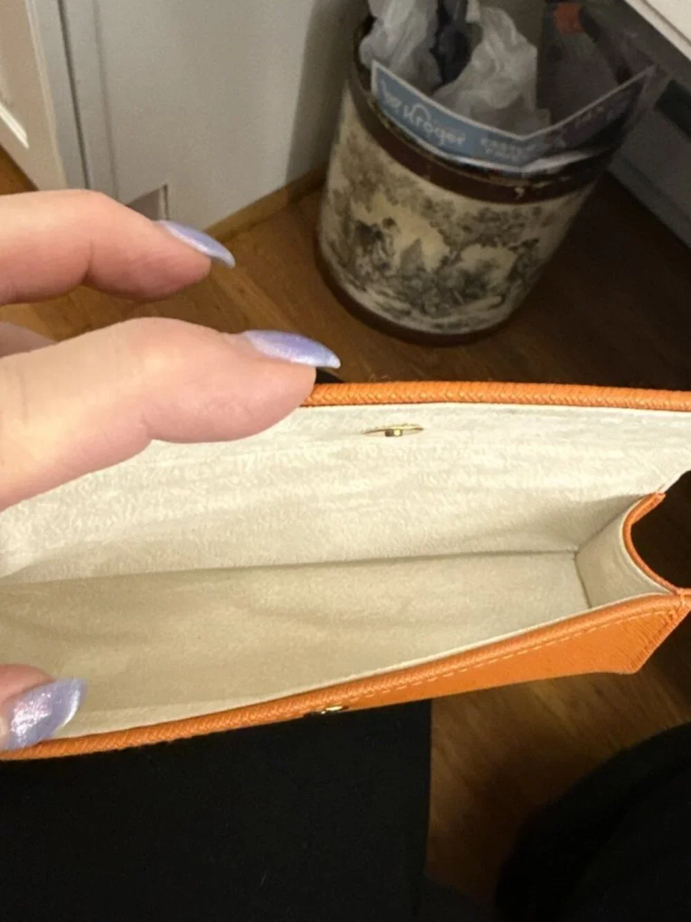 TORY BURCH ORANGE SMALL AUTHENTIC EYEGLASSES CASE